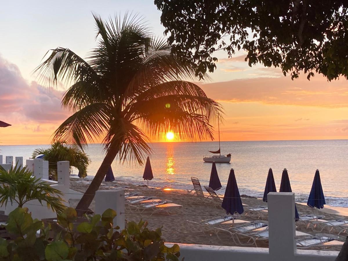Sand Castle On The Beach - Adults Only Frederiksted Екстер'єр фото