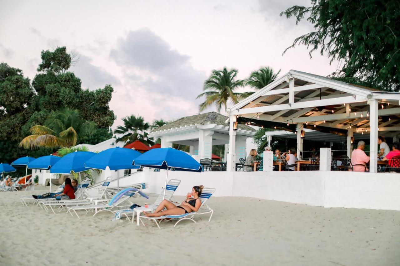 Готель Sand Castle On The Beach - Adults Only Frederiksted Екстер'єр фото